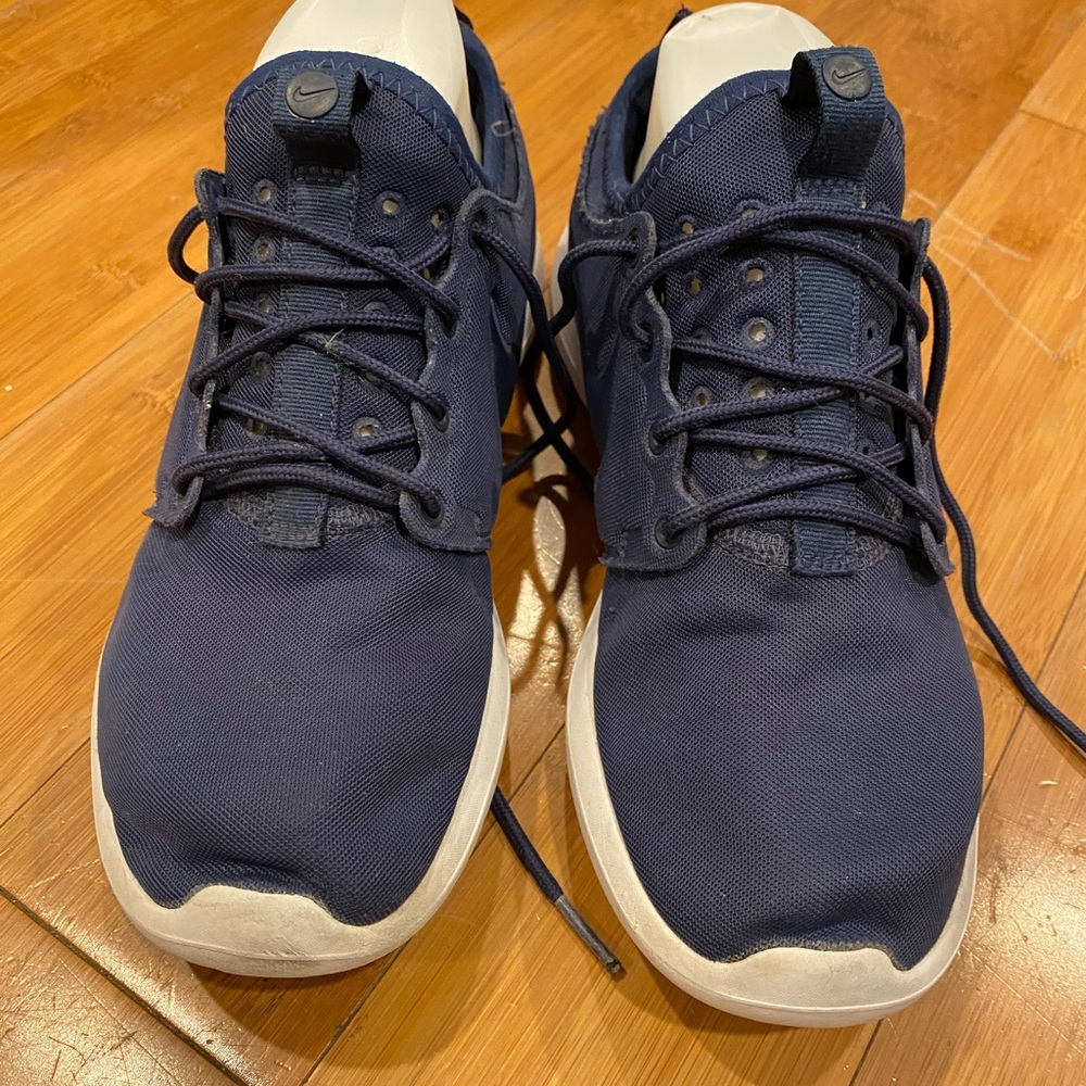Womens Nike Roche Athletic Shoes Navy Blue